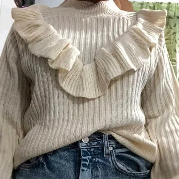 CHIC DOLLZ Ruffled Details Sweater top - Picture 9 of 10